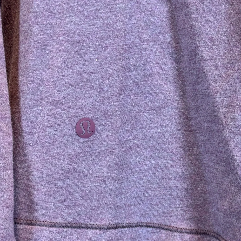 lululemon athletica Coast‎ Easy Wrap Heather Misty Merlot, Size 4